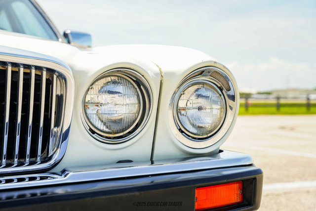 Used 1987 Jaguar XJ6 RWD image 62