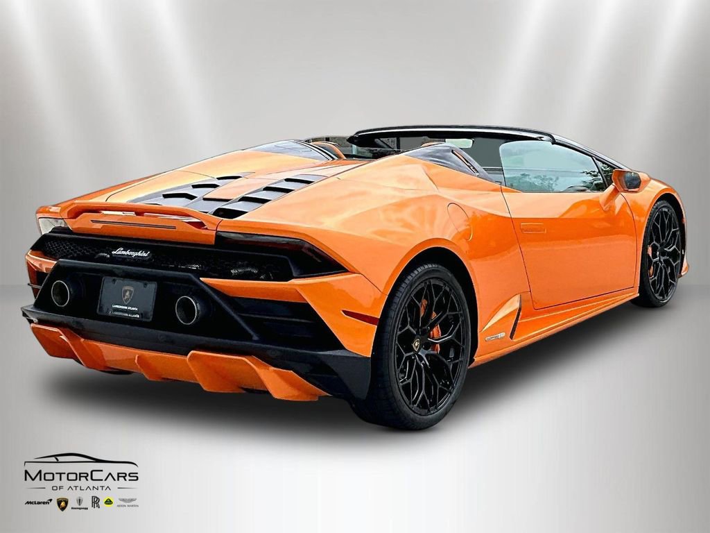 Used 2023 Lamborghini Huracan EVO RWD image 12