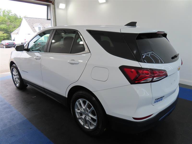 Used 2024 Chevrolet Equinox LT FWD image 10