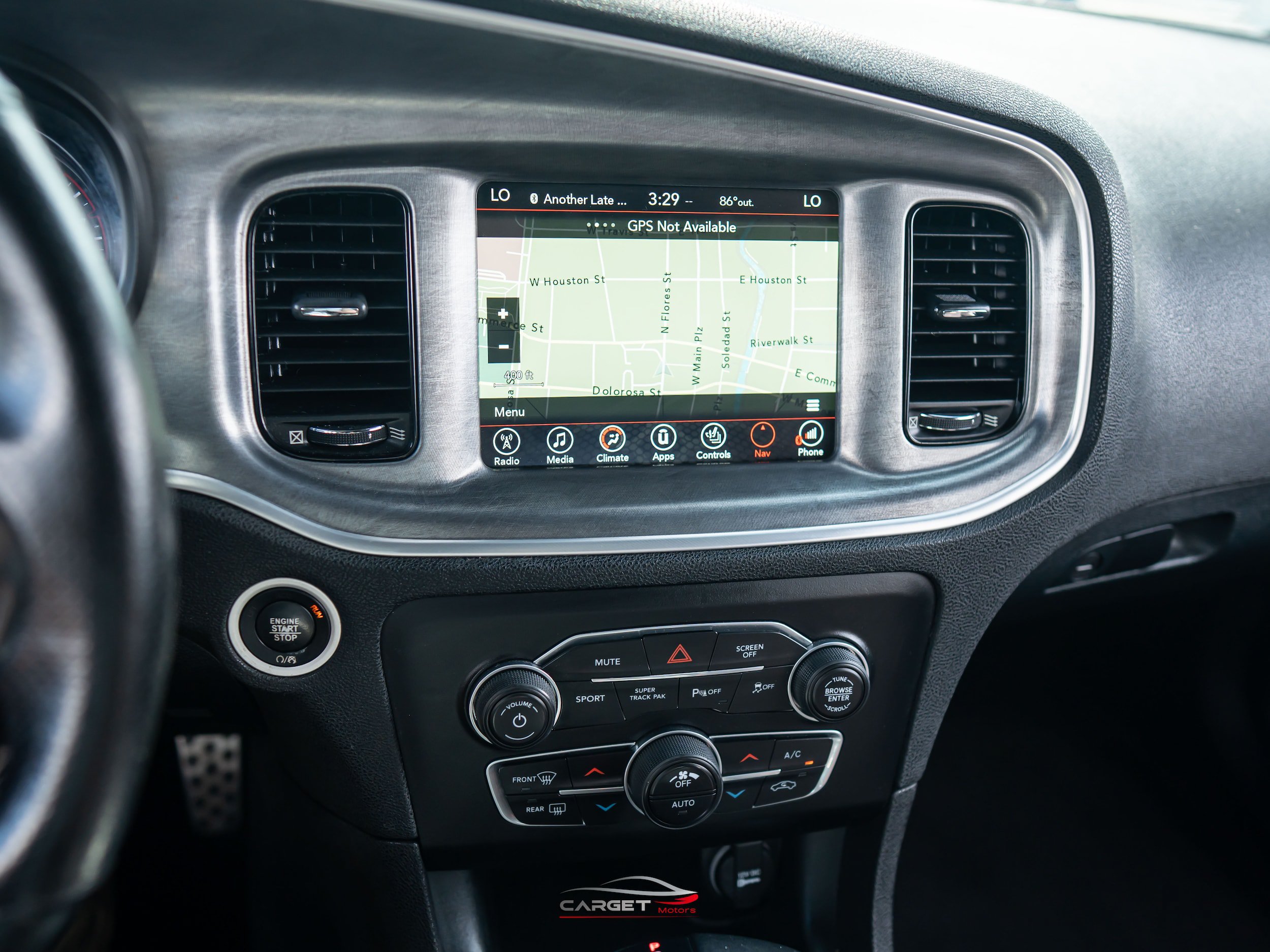 Used 2017 Dodge Charger R/T RWD image 24