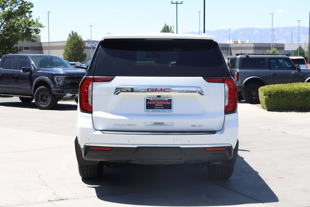 Used 2021 GMC Yukon SLT w/ SLT Premium Package AWD/4WD image 5