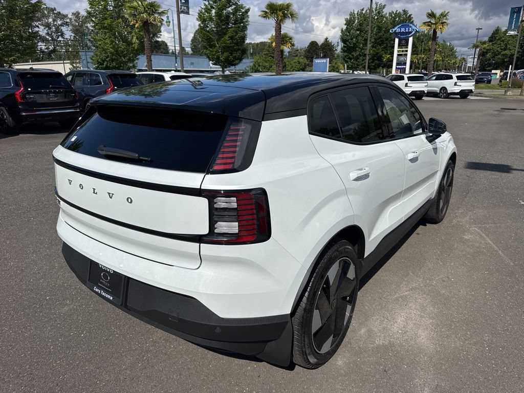 New 2026 Volvo EX30 Plus w/ Protection Package Premier AWD/4WD image 7