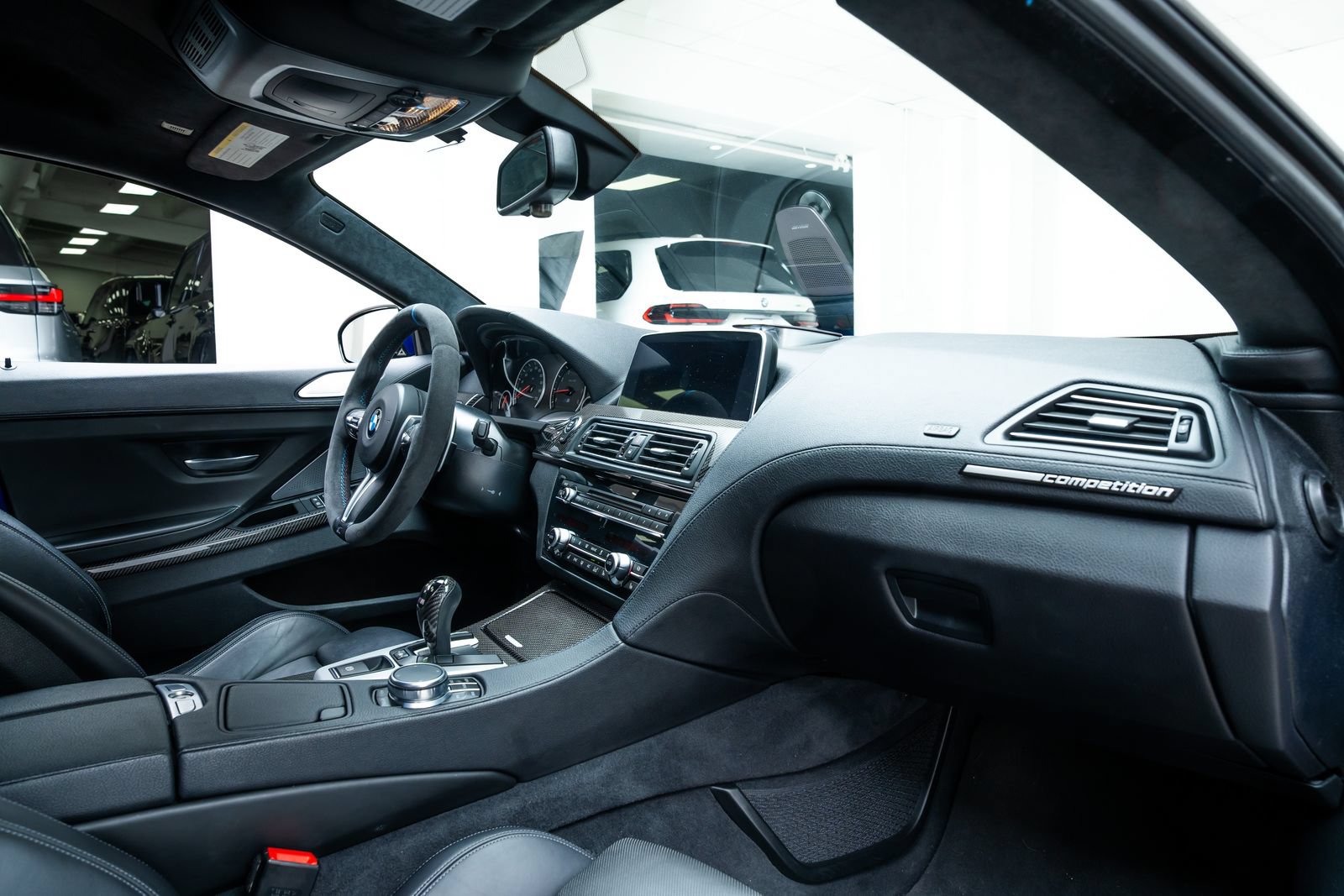 Used 2019 BMW M6 Gran Coupe RWD image 27