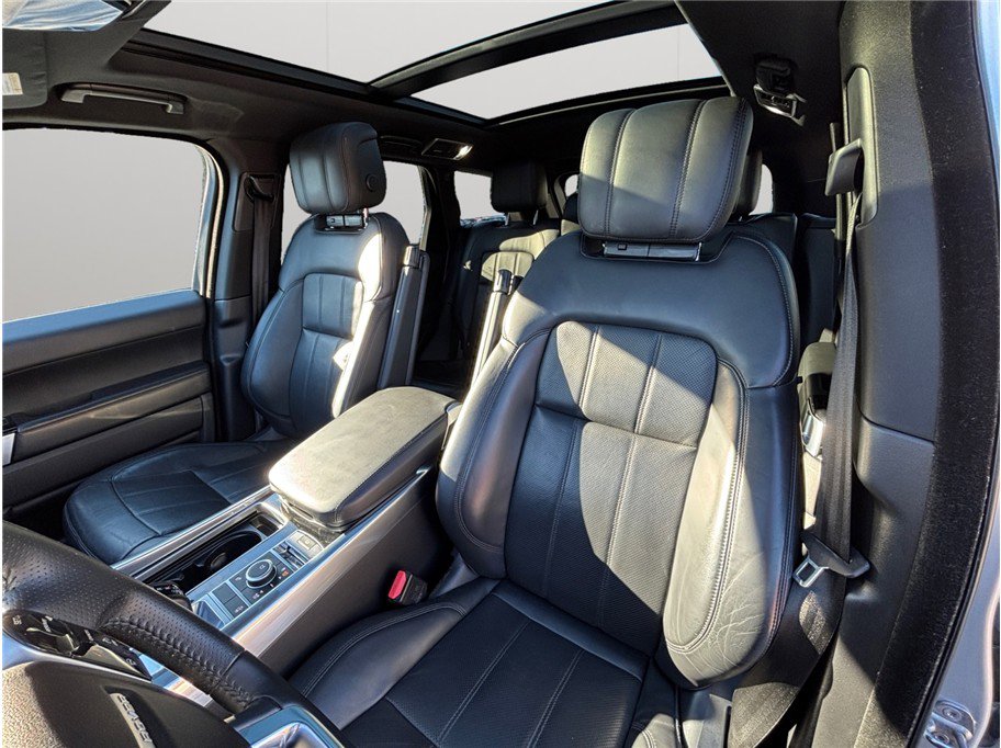 Used 2019 Land Rover Range Rover Sport HSE image 19