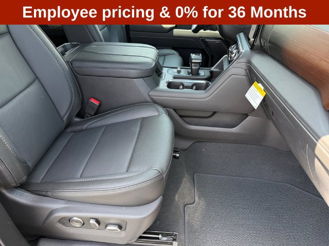 New 2026 GMC Sierra 1500 Denali w/ Denali Reserve Package AWD/4WD image 10