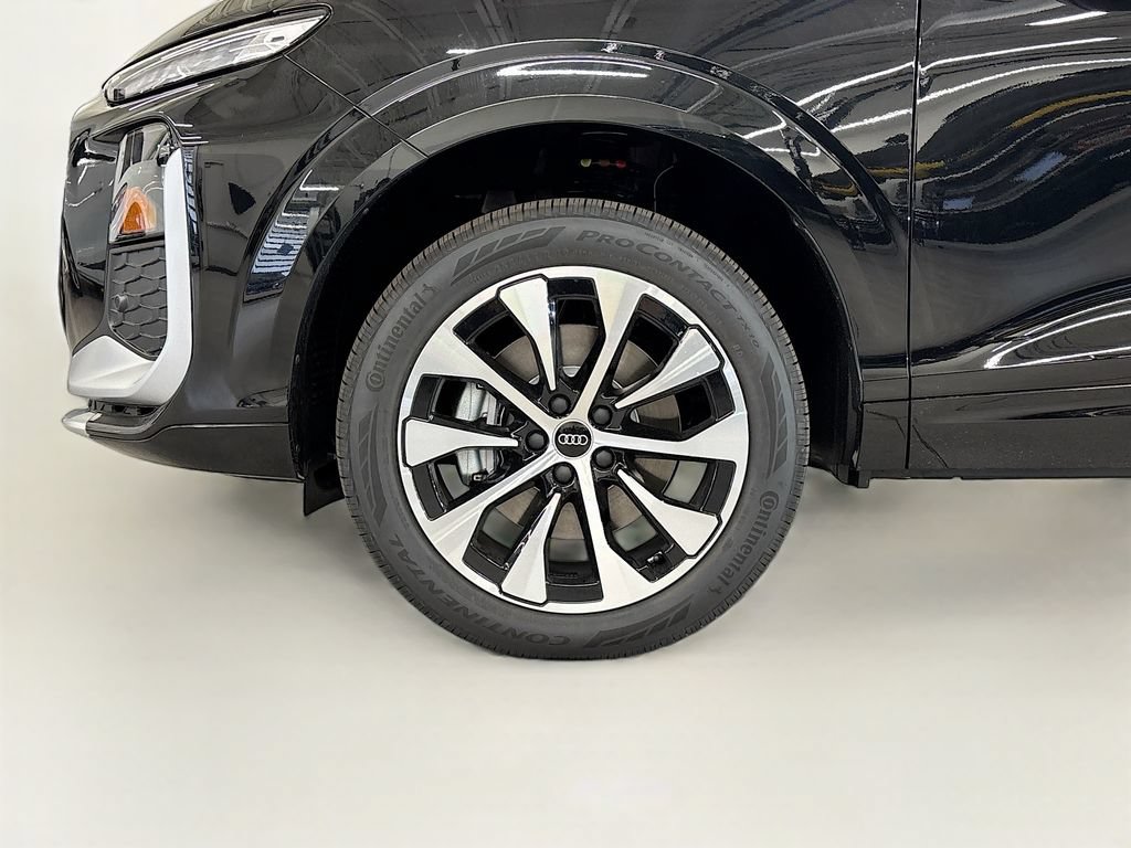 New 2026 Audi Q3 quattro 2.0T AWD/4WD image 26