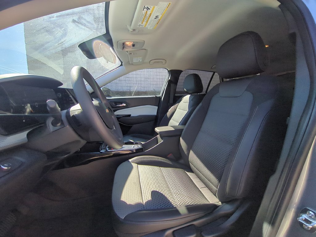 Used 2026 Chevrolet Trax LT FWD image 21