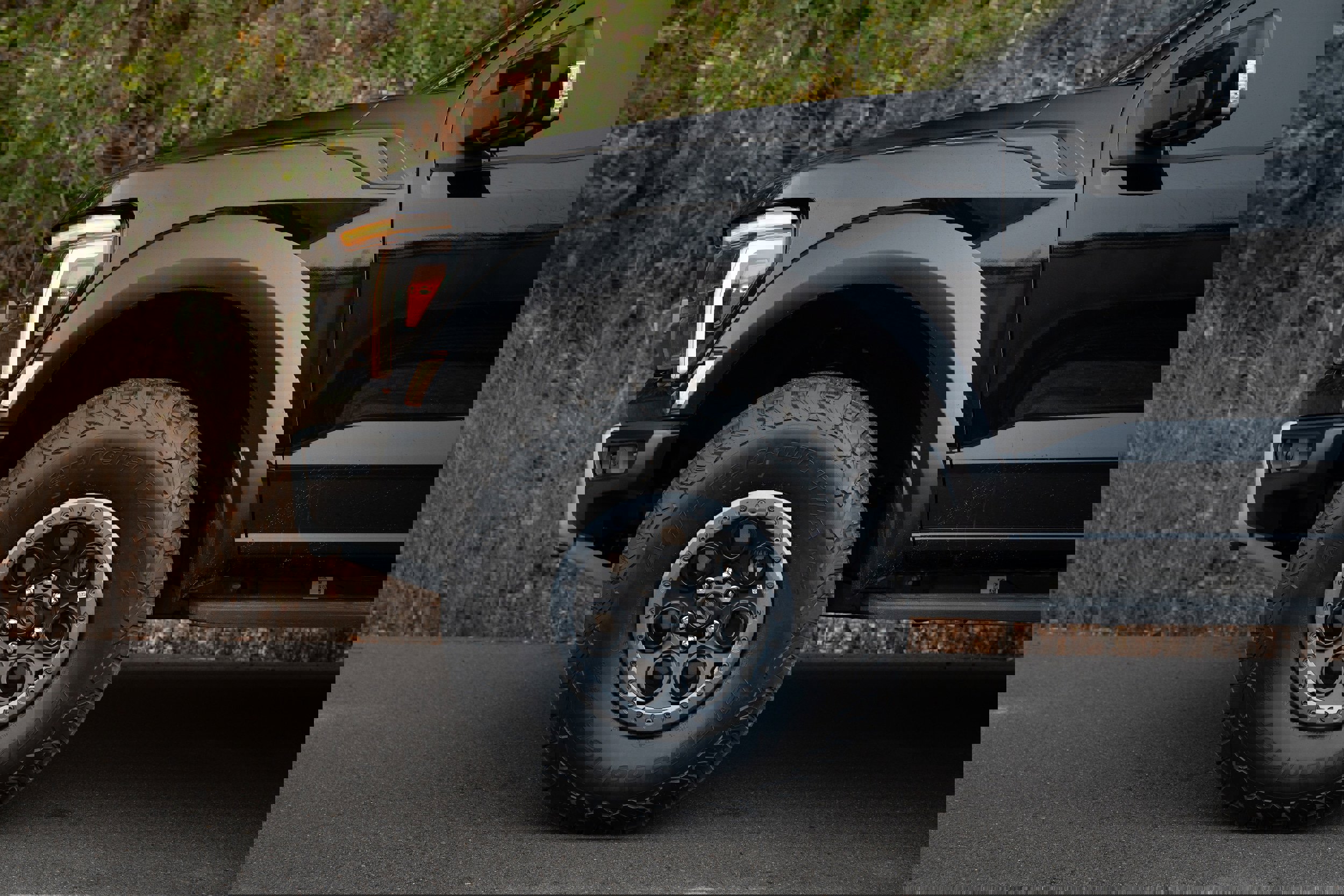 Used 2025 Ford F150 Raptor image 6