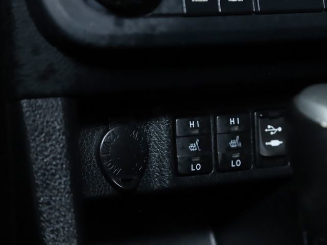 Used 2014 Toyota Corolla S image 37