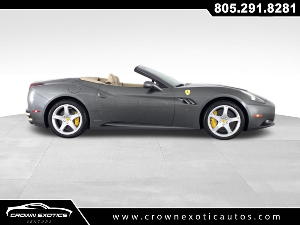 Used 2012 Ferrari California image 8