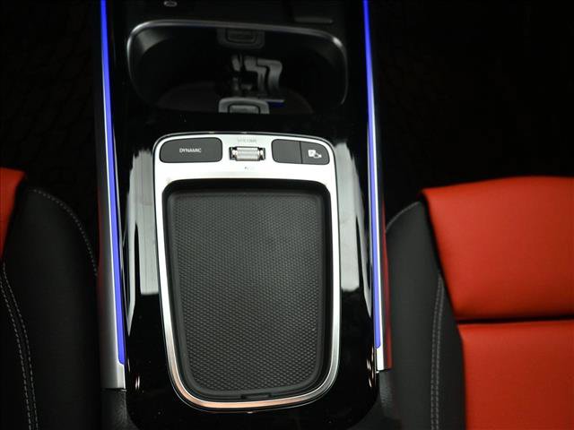 New 2026 Mercedes-Benz GLB 35 AMG 4MATIC image 18