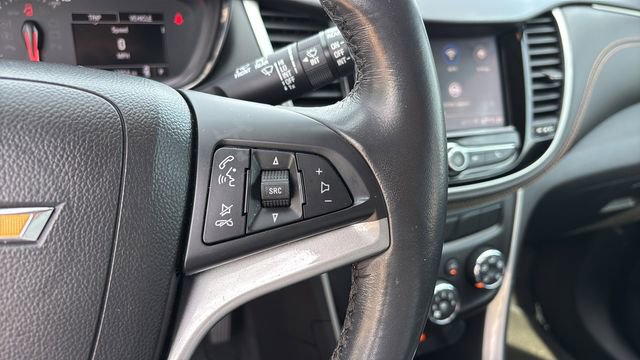 Used 2022 Chevrolet Trax LT w/ Driver Confidence Package image 23
