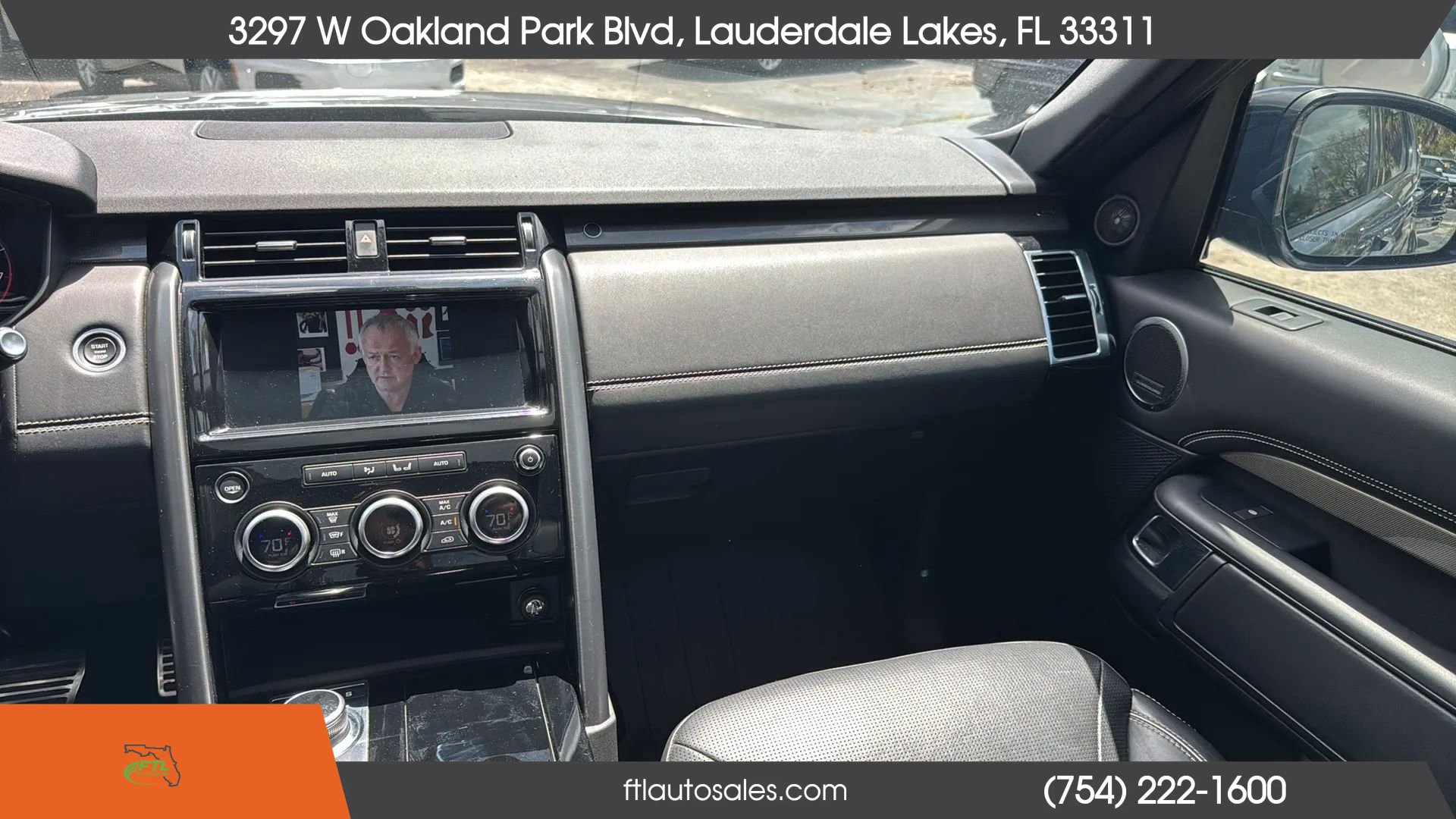 Used 2020 Land Rover Discovery HSE image 43