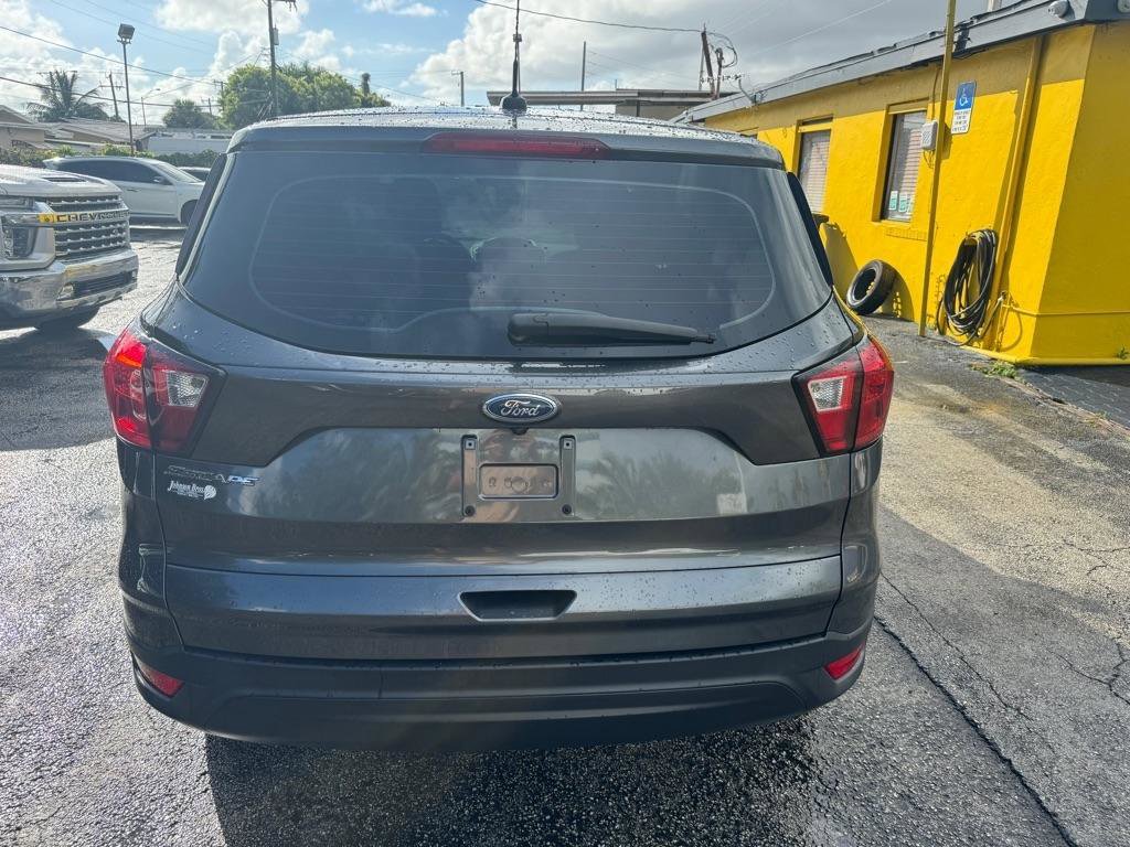 Used 2019 Ford Escape S FWD image 17
