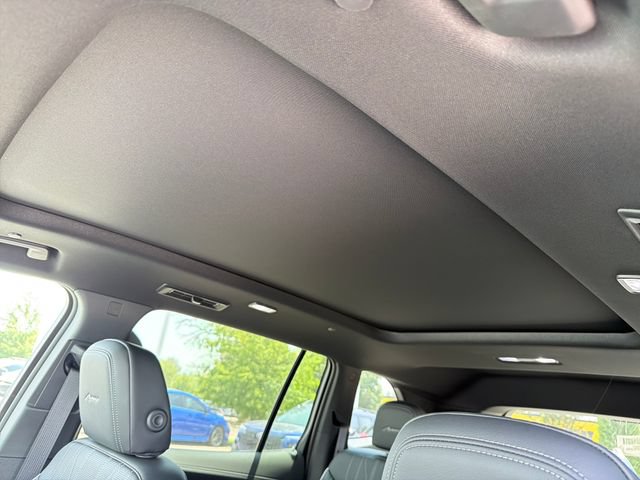 New 2026 Buick Enclave Avenir w/ Super Cruise Package FWD image 15