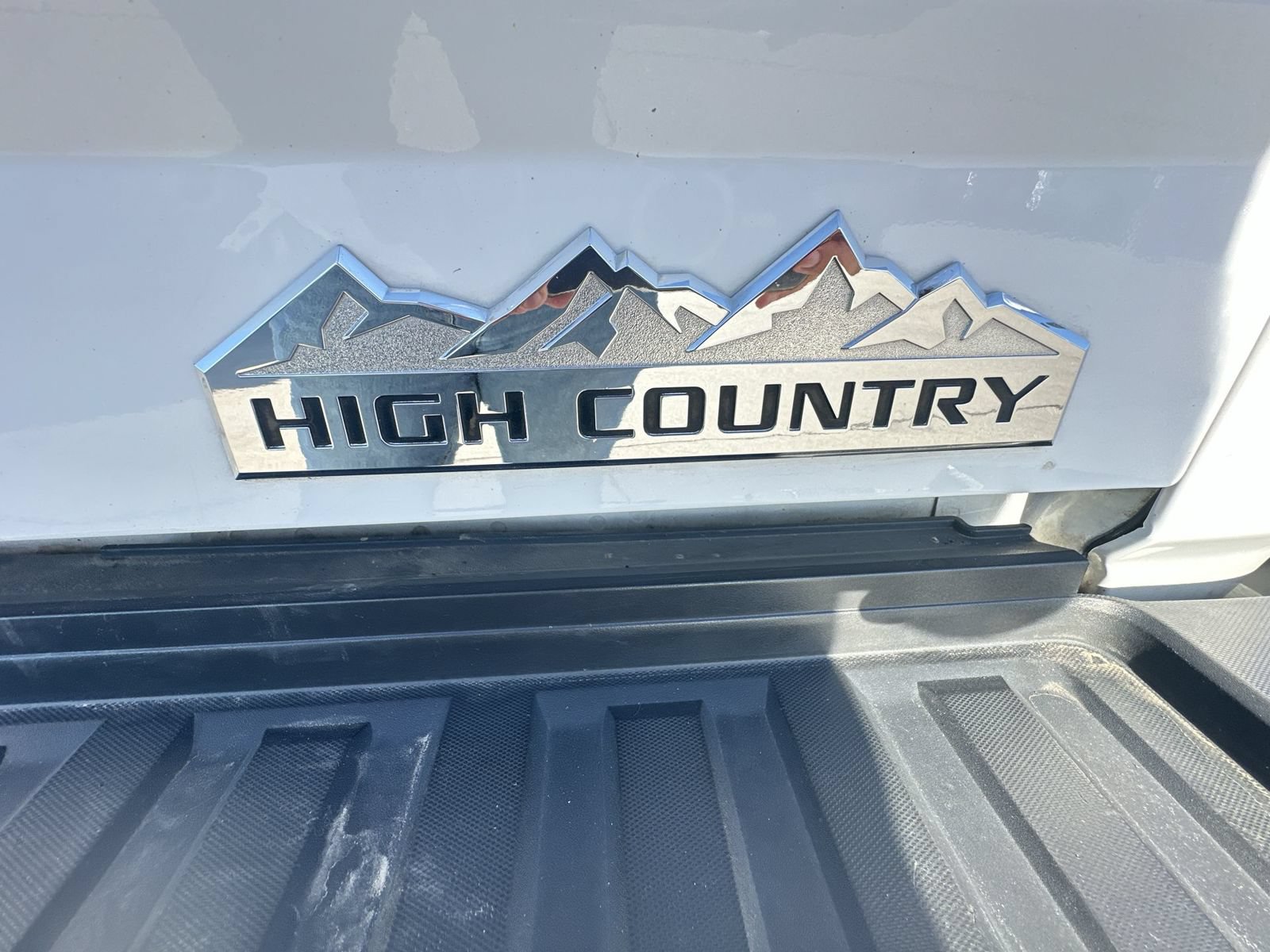 Used 2017 Chevrolet Silverado 3500 High Country AWD/4WD image 31