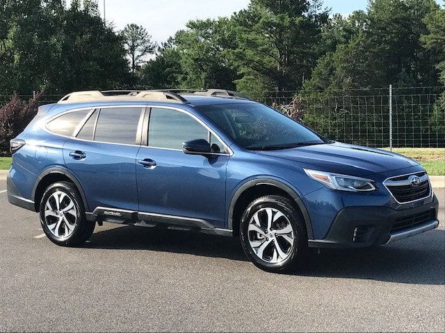 Used 2022 Subaru Outback Limited AWD/4WD image 2