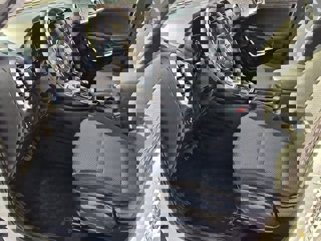 Used 2025 Kia Soul LX image 9