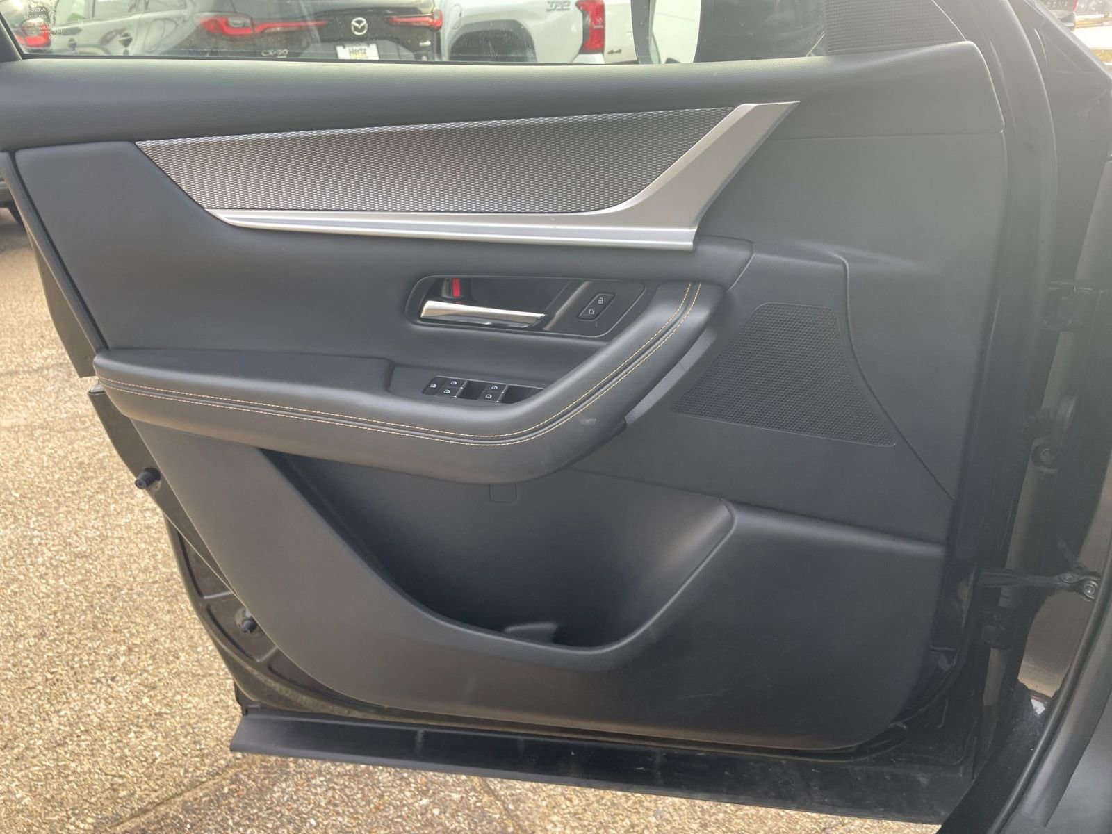 Used 2025 MAZDA CX-90 3.3 Turbo w/ Preferred Package image 18