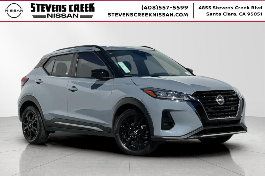 Used 2023 Nissan Kicks SR FWD image 1