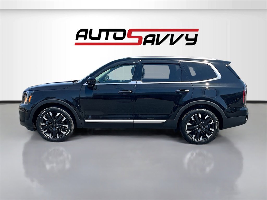 Used 2024 Kia Telluride SX w/ Towing Package image 4