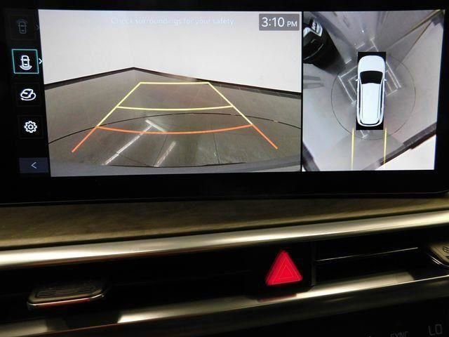 Used 2025 Kia Sorento SX image 47