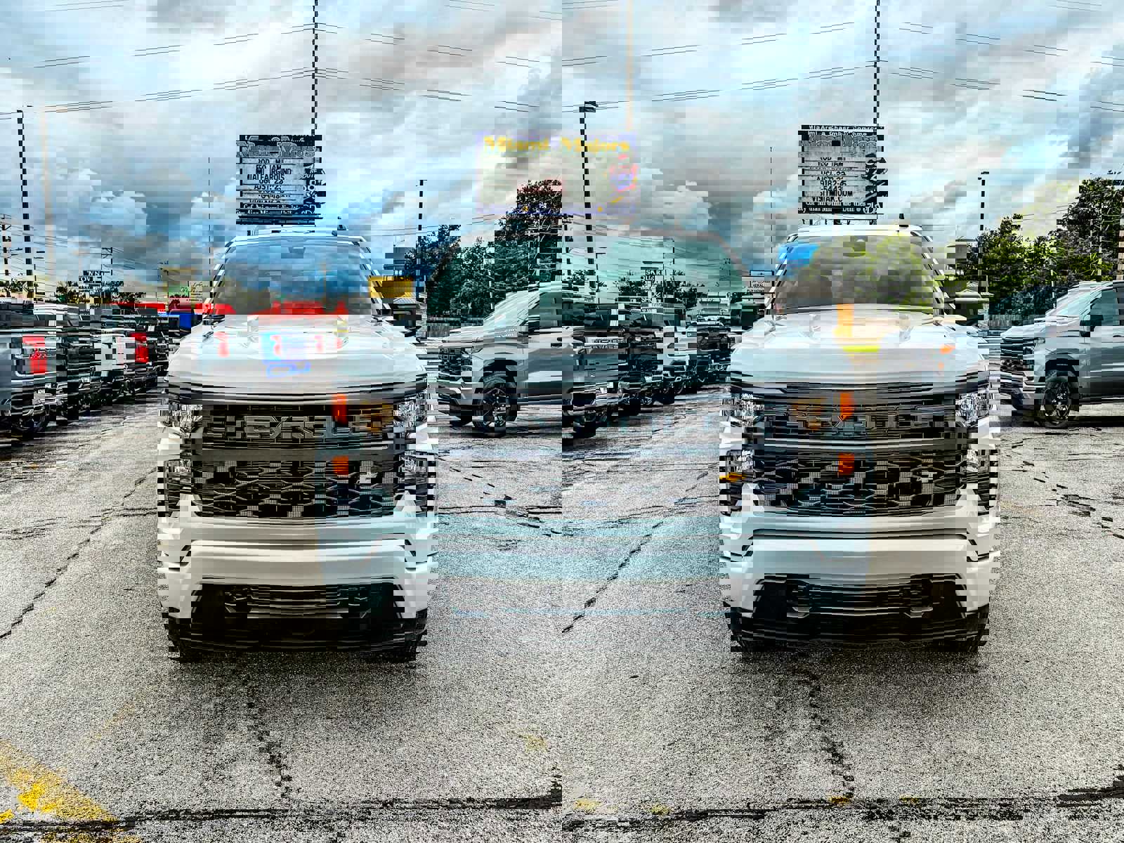 New 2026 Chevrolet Silverado 1500 Custom image 2