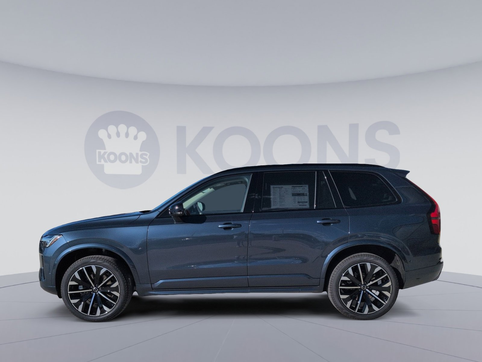 New 2026 Volvo XC90 B6 Ultra w/ Protection Package Premier image 2