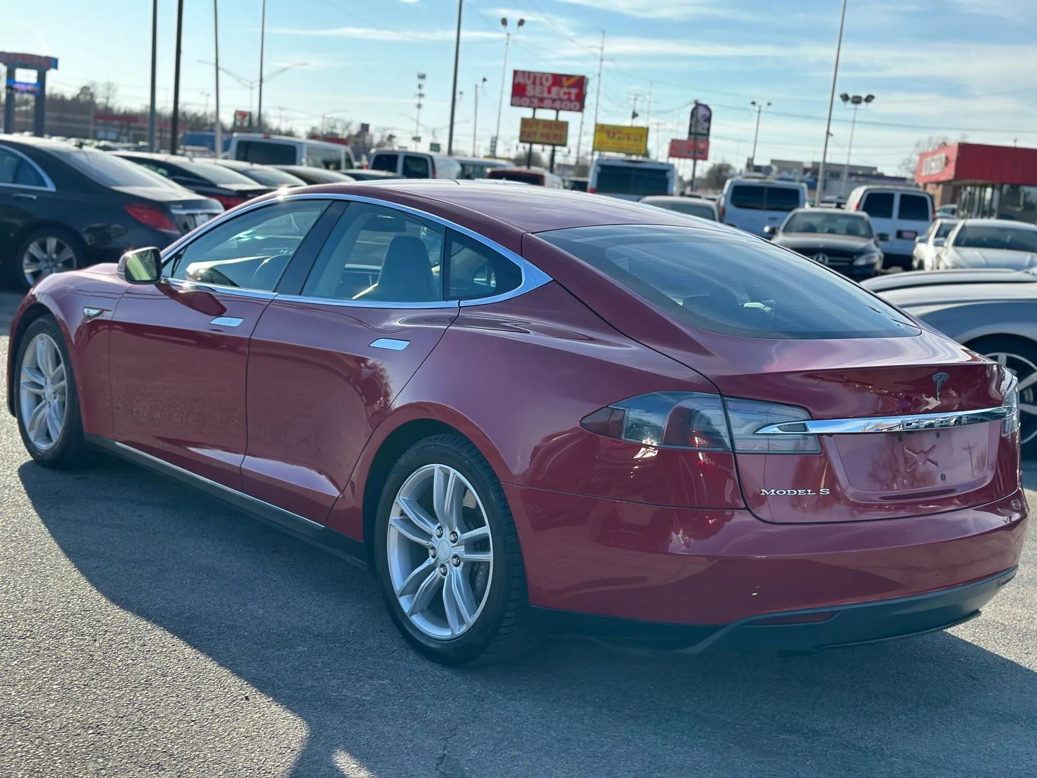 Used 2013 Tesla Model S RWD image 8