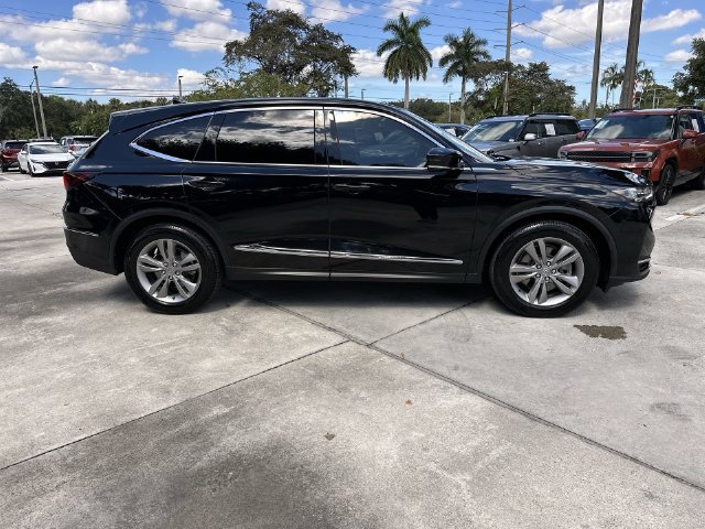 Used 2025 Acura MDX FWD image 14