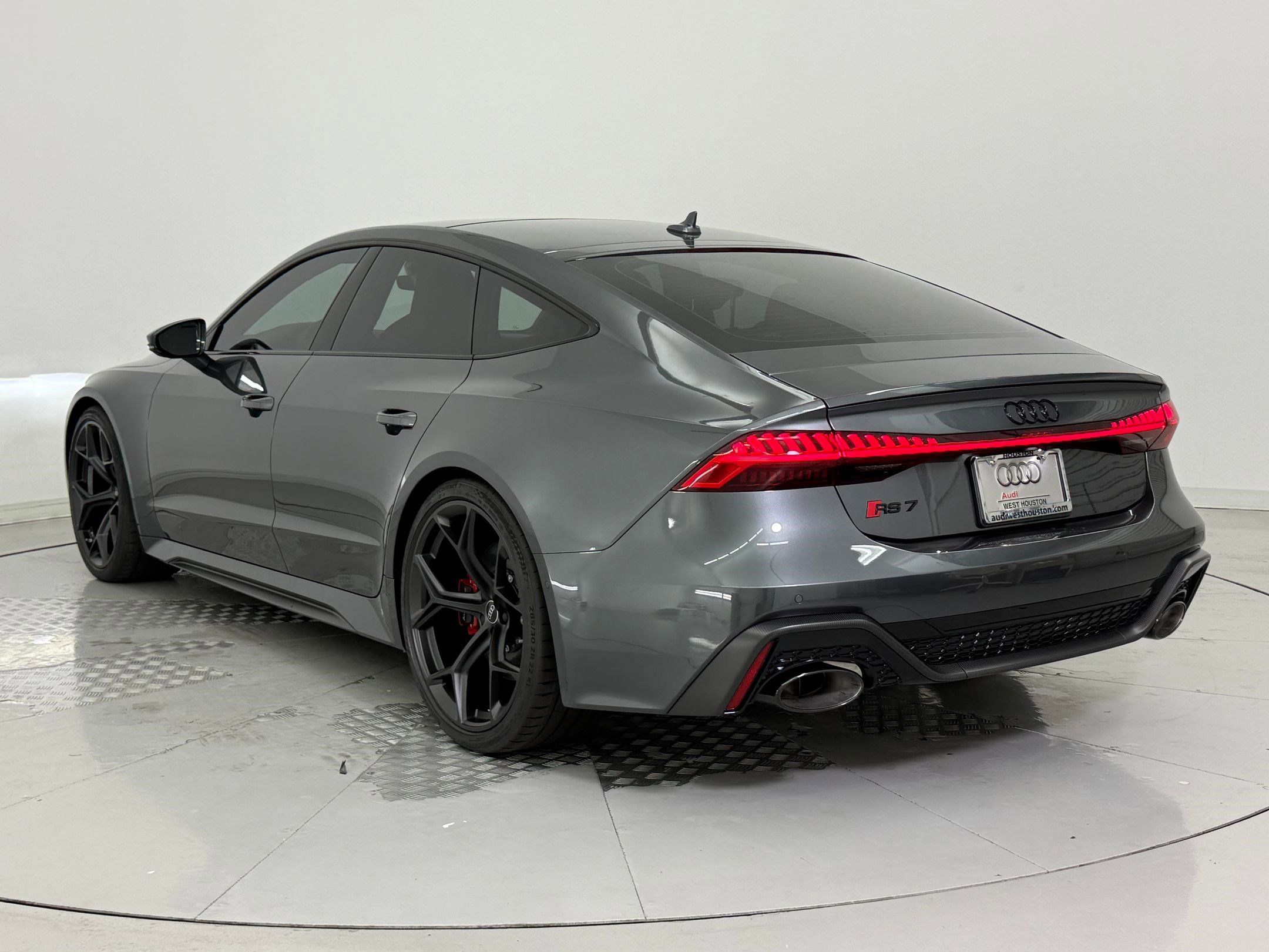 New 2026 Audi RS 7 Performance image 3