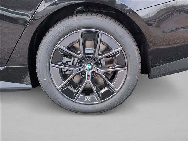 New 2026 BMW i4 eDrive40 image 10