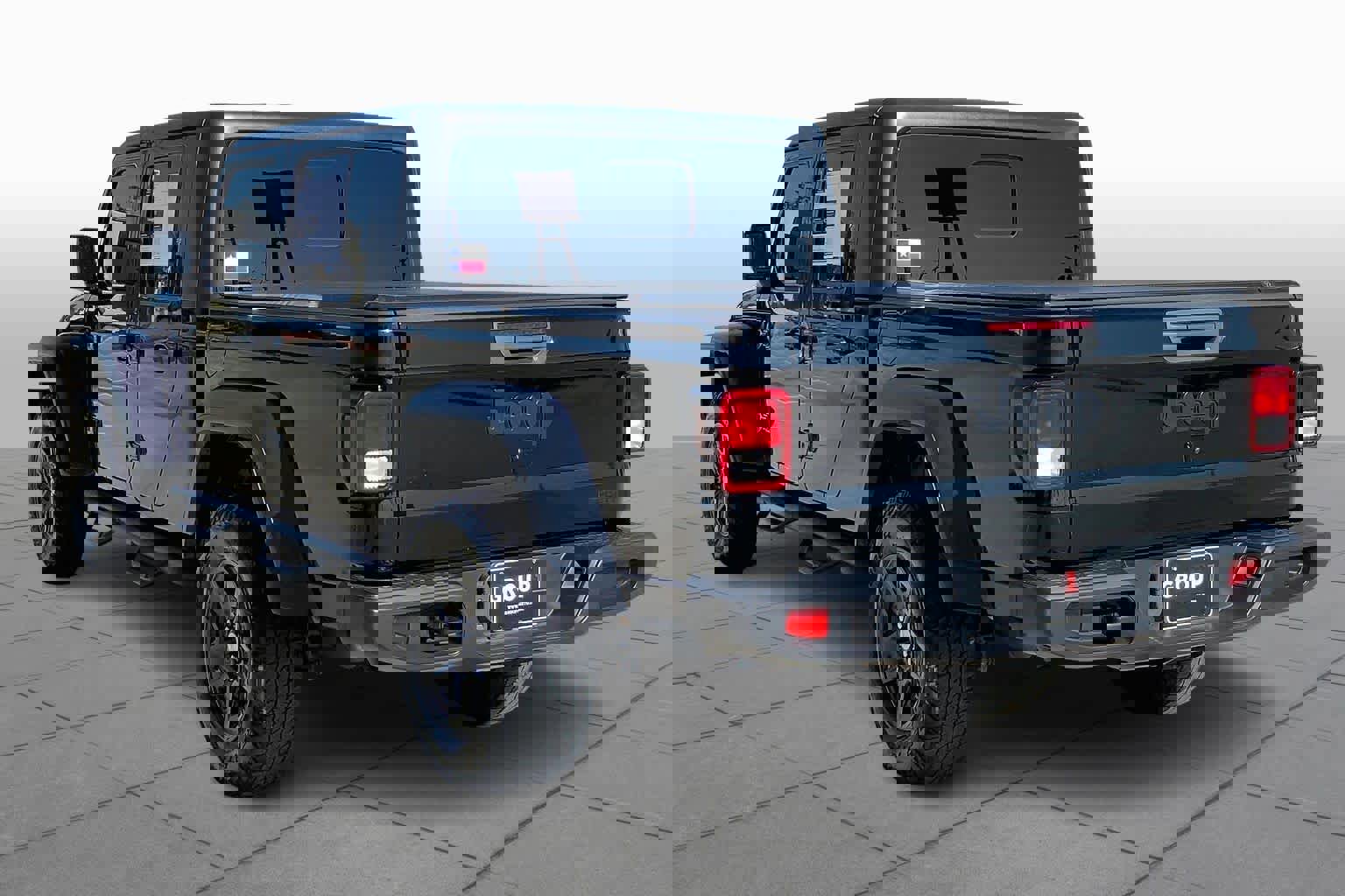 Used 2020 Jeep Gladiator Sport w/ Quick Order Package 24S image 11