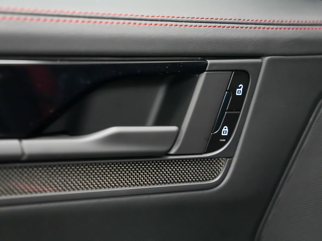 New 2026 Porsche Cayenne GTS AWD/4WD image 15