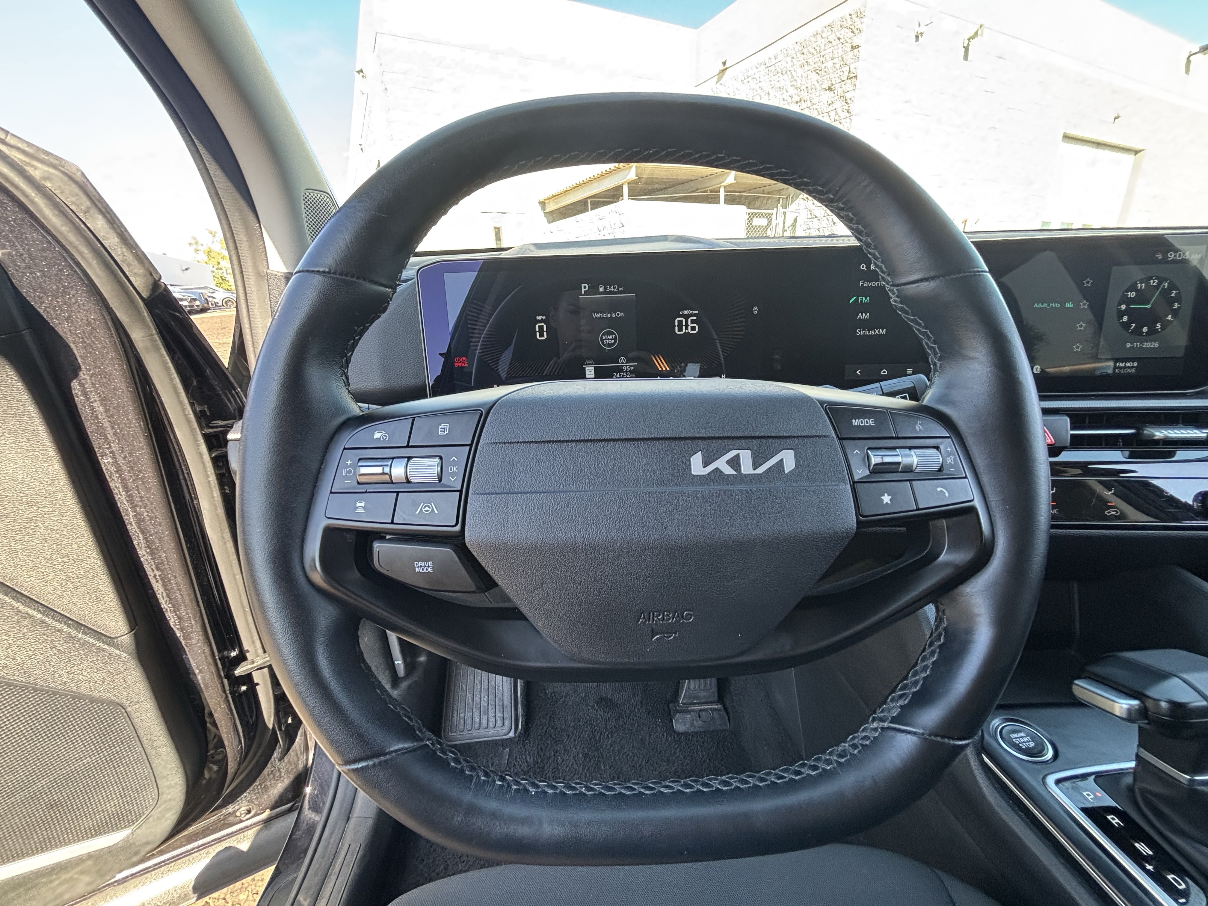 Certified 2026 Kia Sportage LX FWD image 25