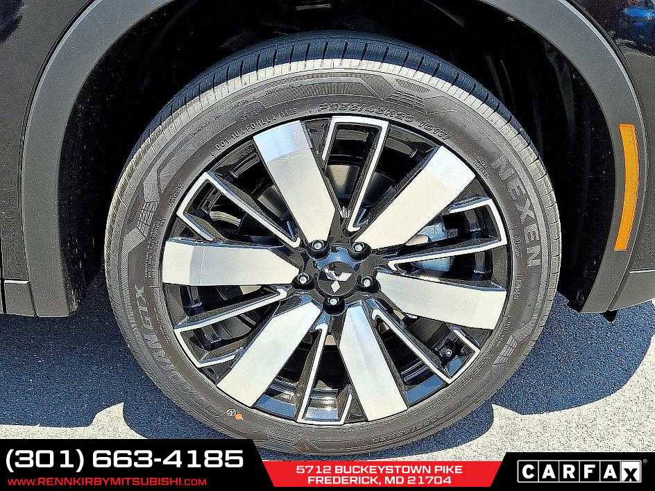 New 2025 Mitsubishi Outlander SE image 5