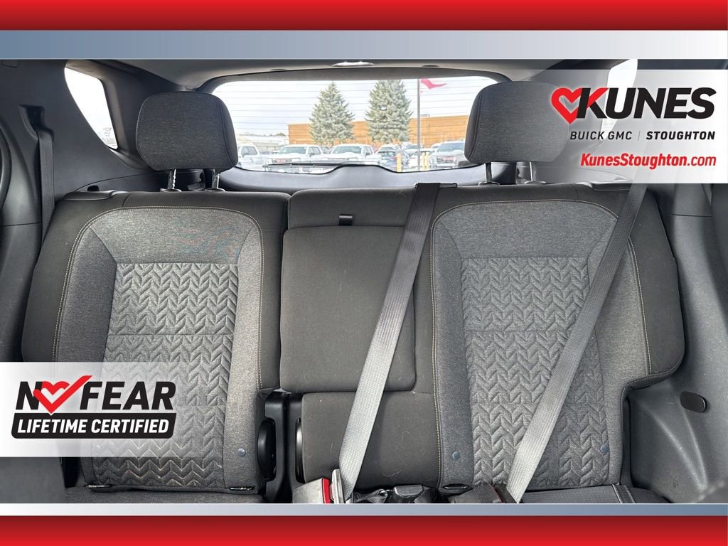 Used 2023 Chevrolet Equinox LT image 33