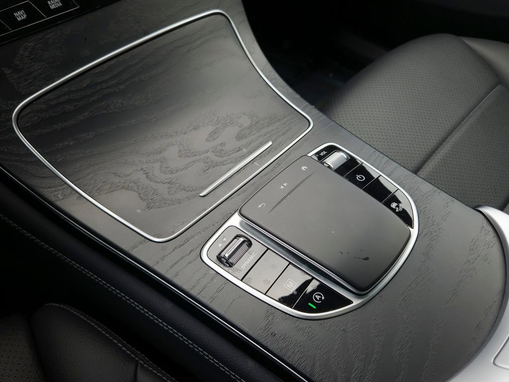 Used 2020 Mercedes-Benz GLC 300 image 10
