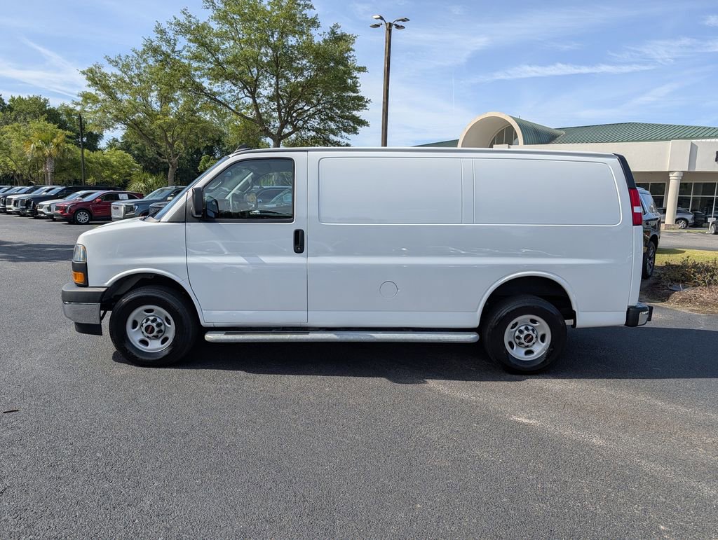 Used 2024 GMC Savana 2500 w/ Driver Convenience Package RWD image 7