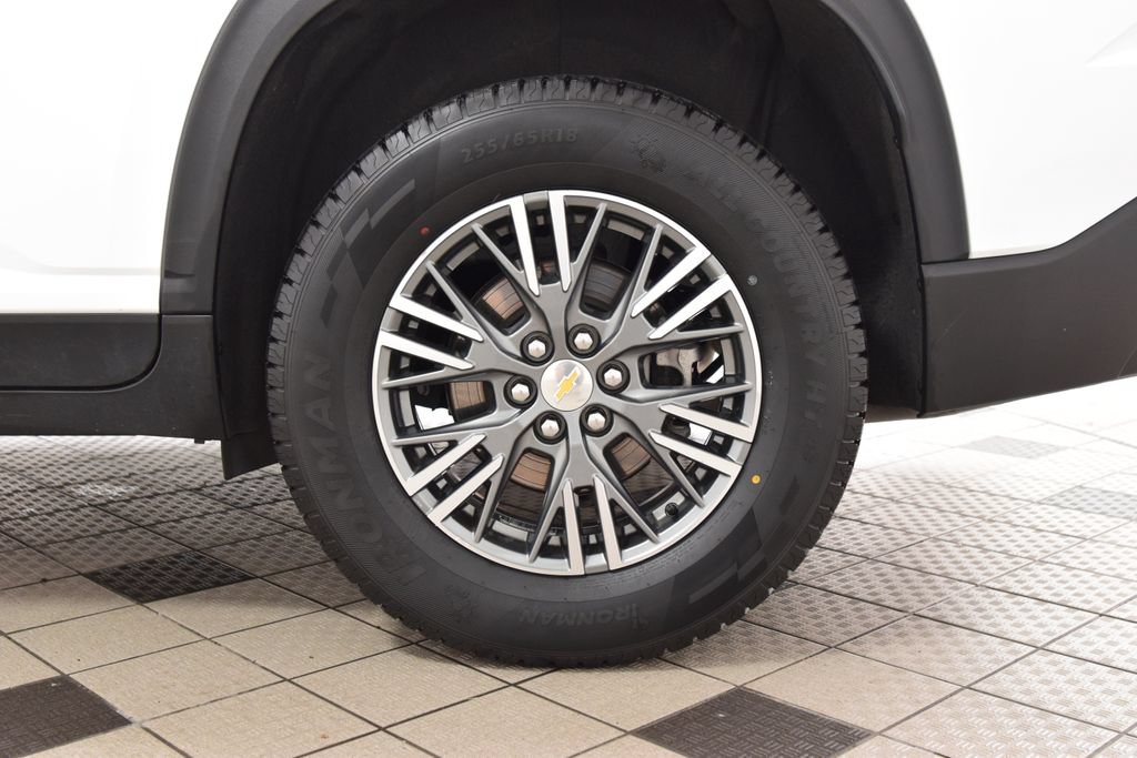 Used 2024 Chevrolet Traverse LS w/ LPO, Floor Liner Package AWD/4WD image 26