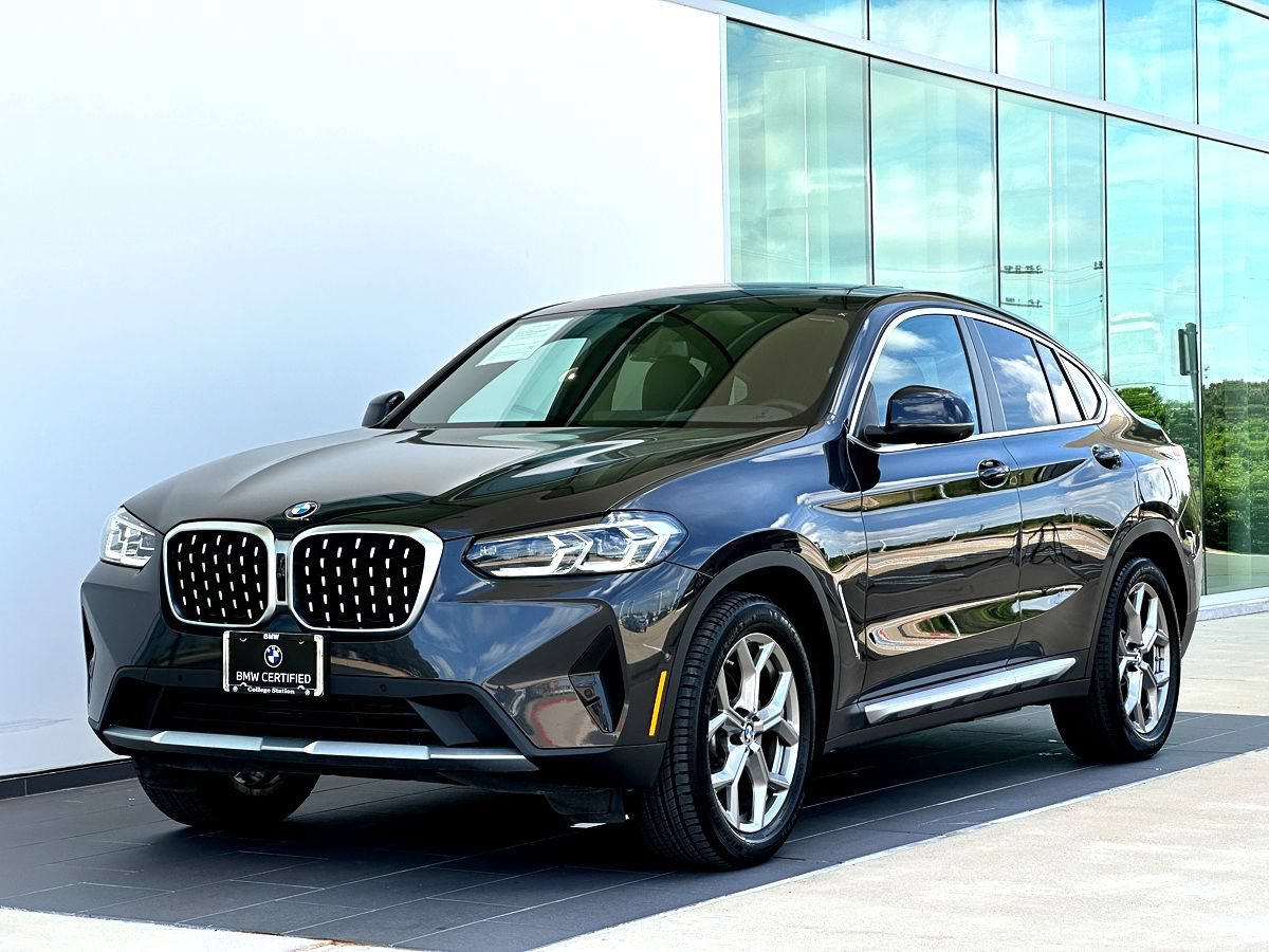 Used 2024 BMW X4 xDrive30i w/ Parking Assistance Package AWD/4WD image 9