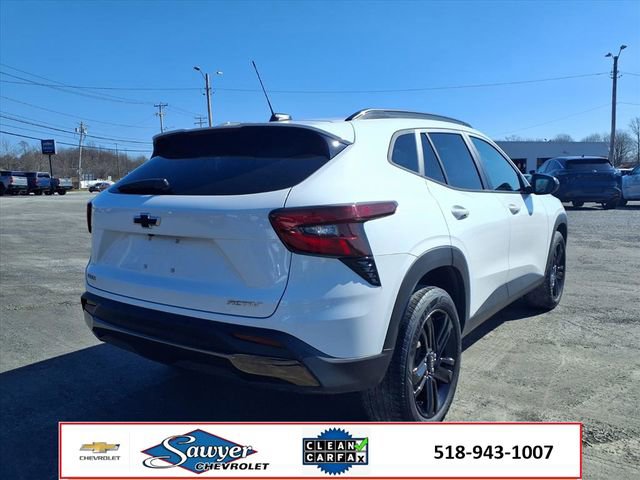 Used 2024 Chevrolet Trax ACTIV w/ Sunroof Package image 7