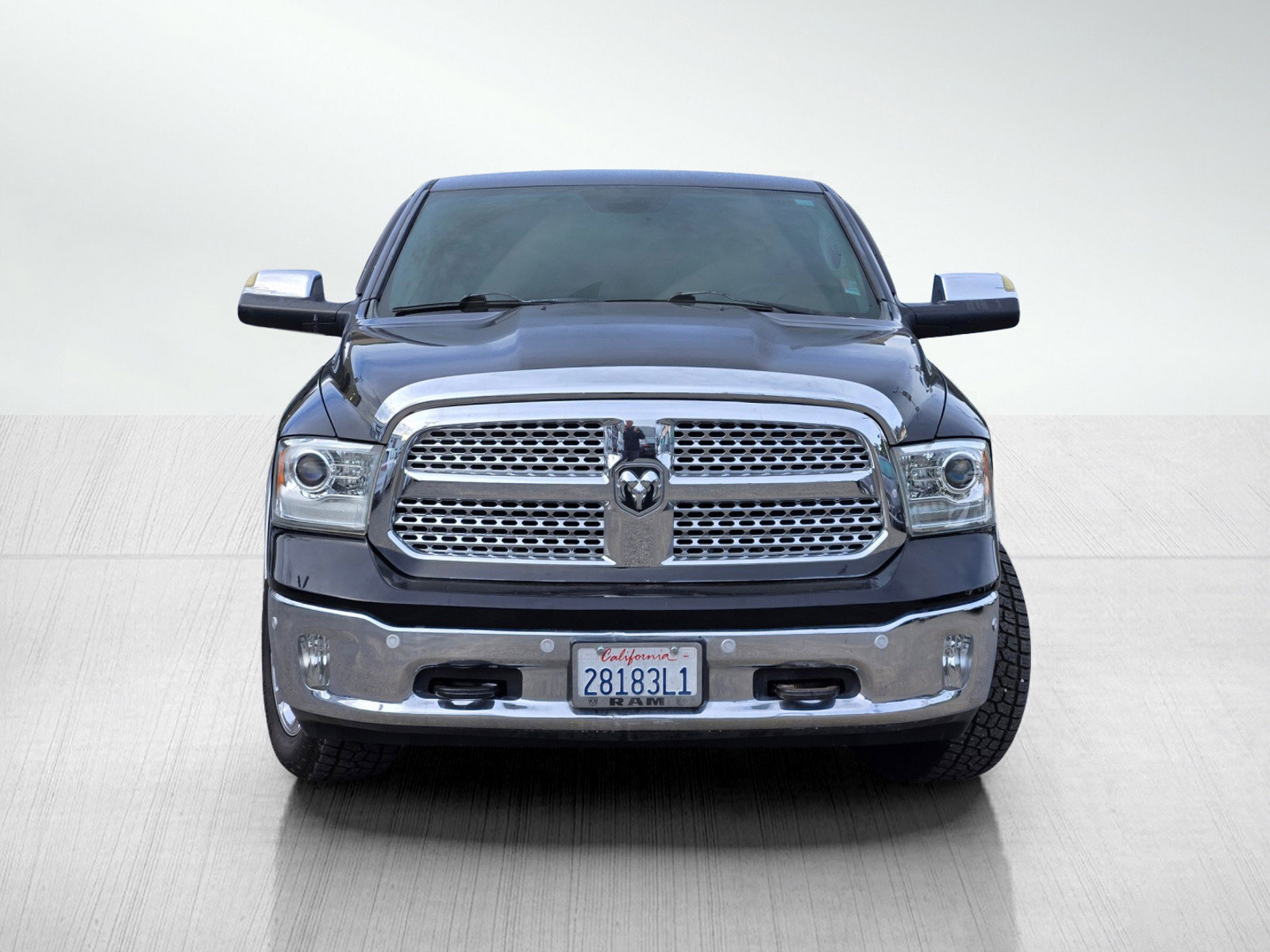 Used 2014 RAM 1500 Laramie w/ Convenience Group image 2