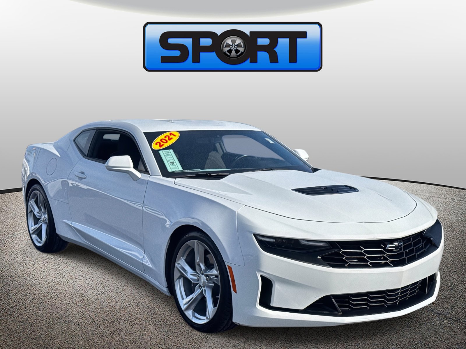 Used 2021 Chevrolet Camaro LT image 25