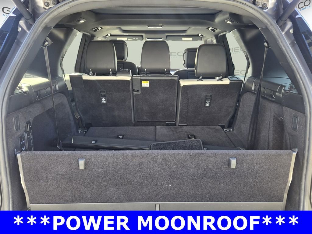 Used 2023 Land Rover Discovery HSE R-Dynamic image 7