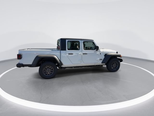 New 2026 Jeep Gladiator Sport AWD/4WD image 9
