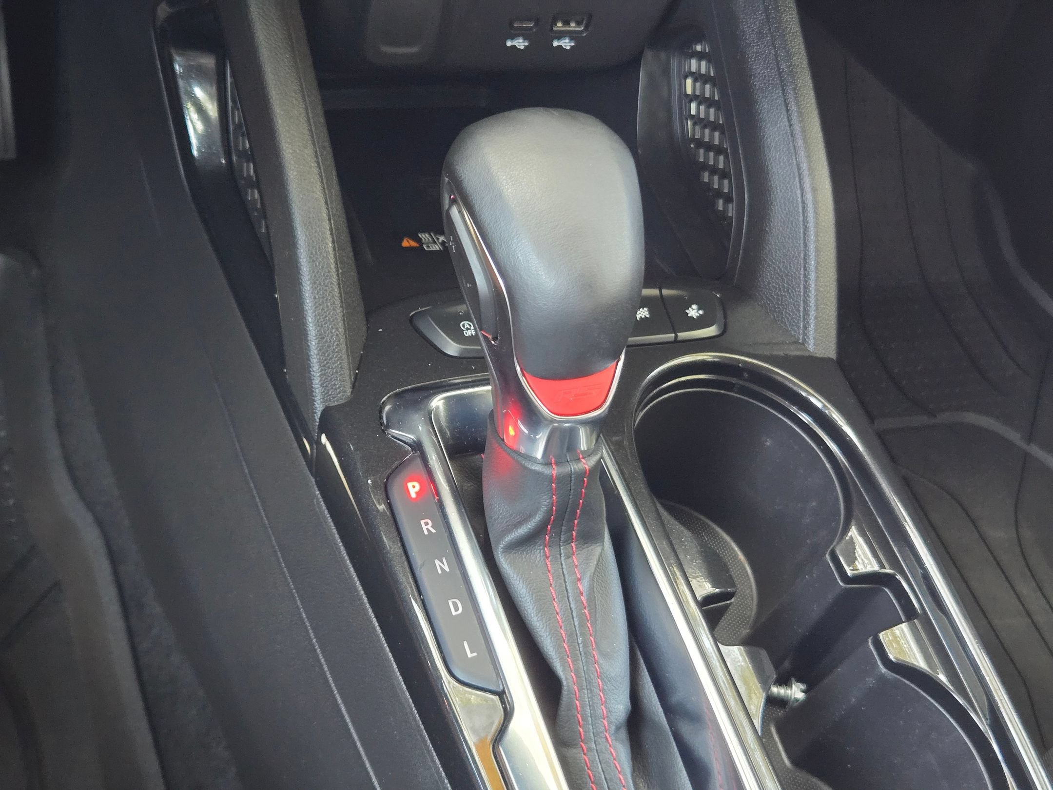 Certified 2025 Chevrolet TrailBlazer RS w/ Convenience Package FWD image 18