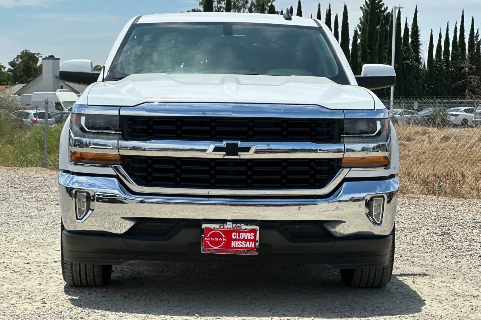 Used 2017 Chevrolet Silverado 1500 LT w/ All Star Edition RWD image 11