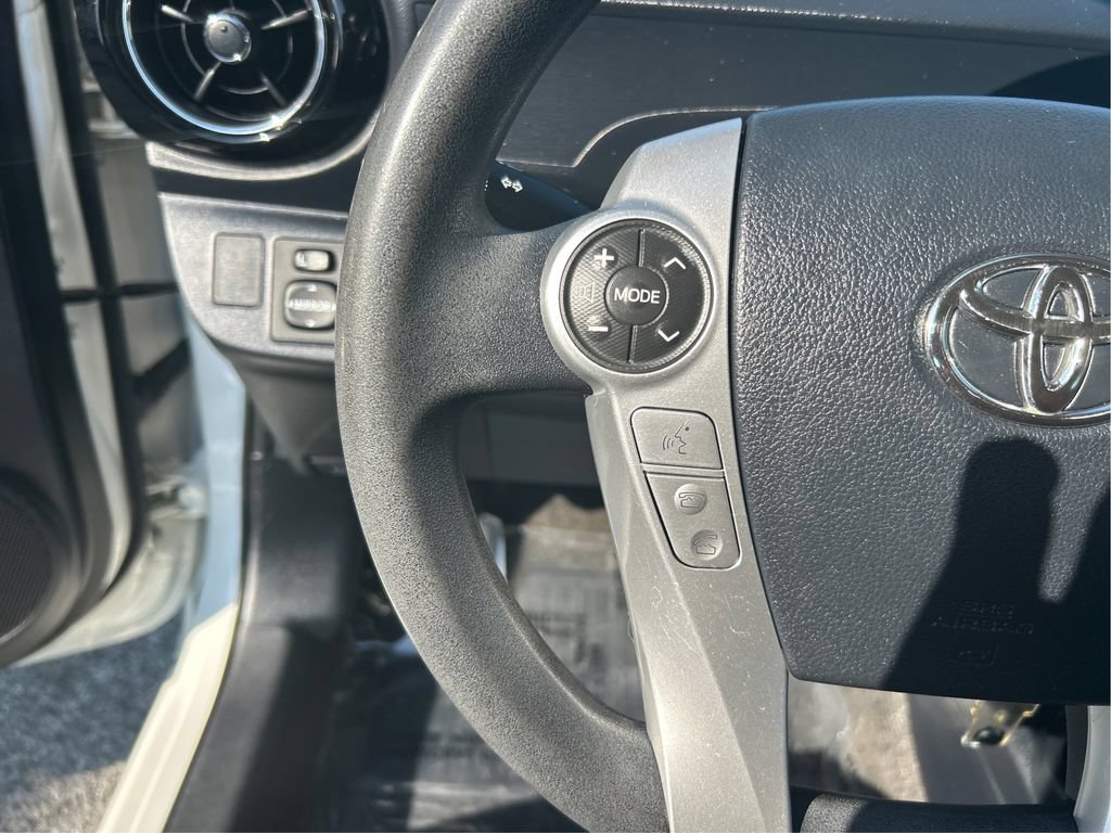 Used 2016 Toyota Prius C Two FWD image 37