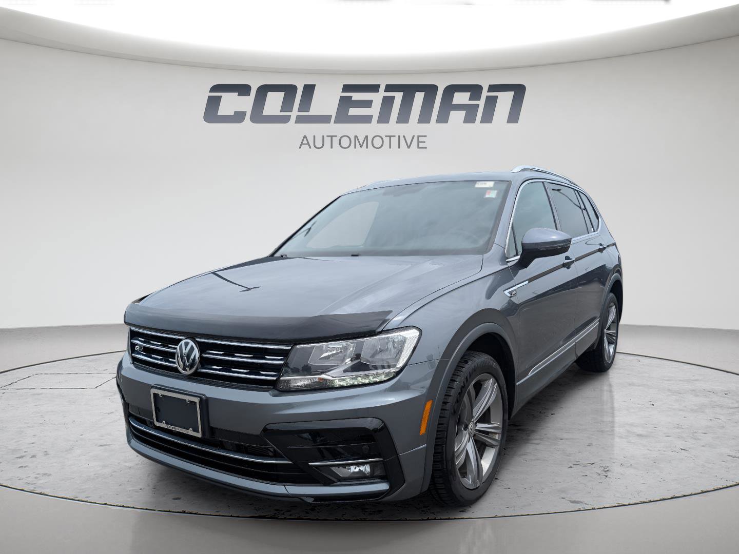 Used 2019 Volkswagen Tiguan SEL R-Line AWD/4WD image 1